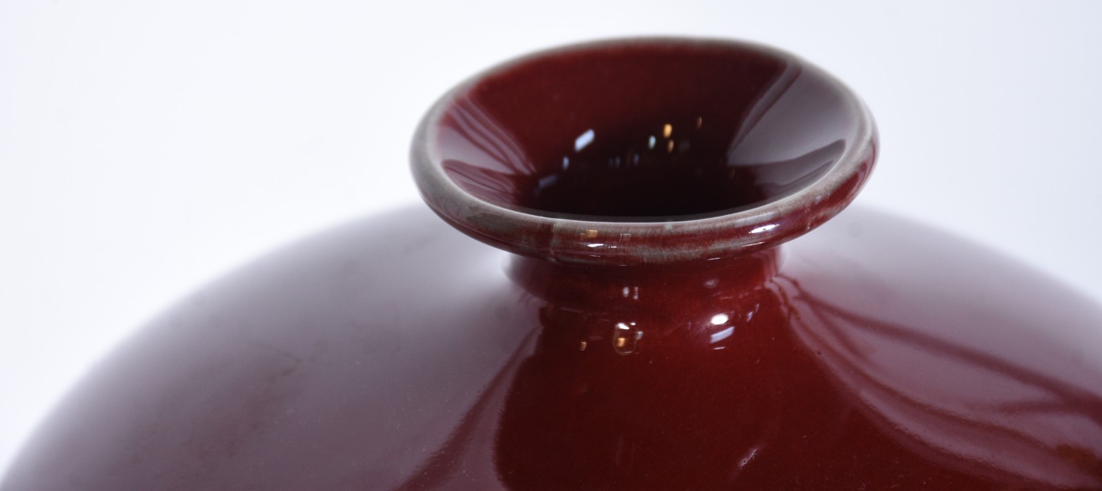 Vaso de porcelana chinesa Sangue de Boi - foto 2 de 3