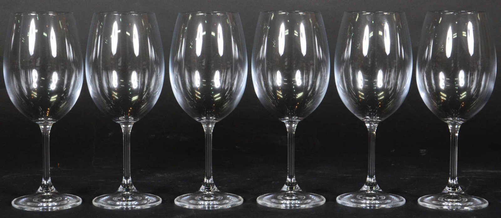 Seis taças de cristal para vinho, 430 ml. - foto 1 de 2