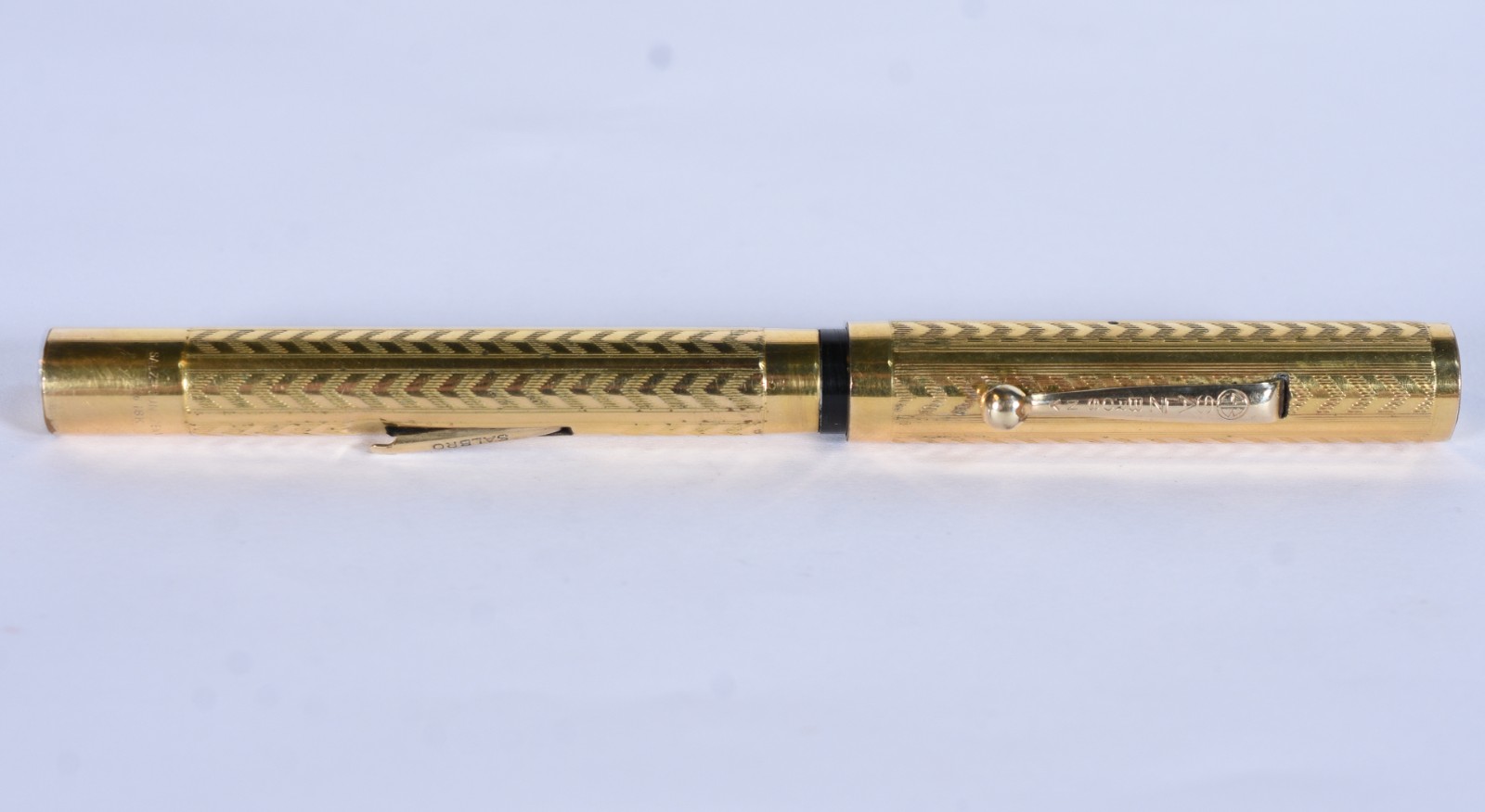 Caneta tinteiro com capa folheada a ouro 18 k, Salzbros, pena 14 k. - foto 8 de 11