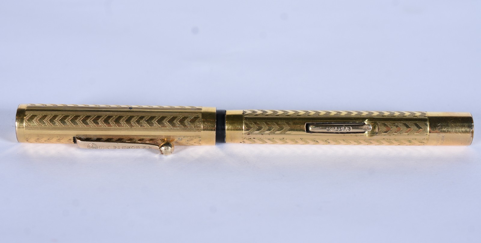 Caneta tinteiro com capa folheada a ouro 18 k, Salzbros, pena 14 k. - foto 9 de 11