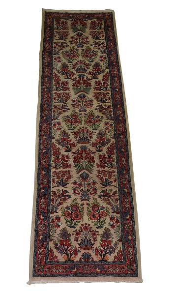 Passadeira Kirman. Medidas 0,84 x 2,95 m.