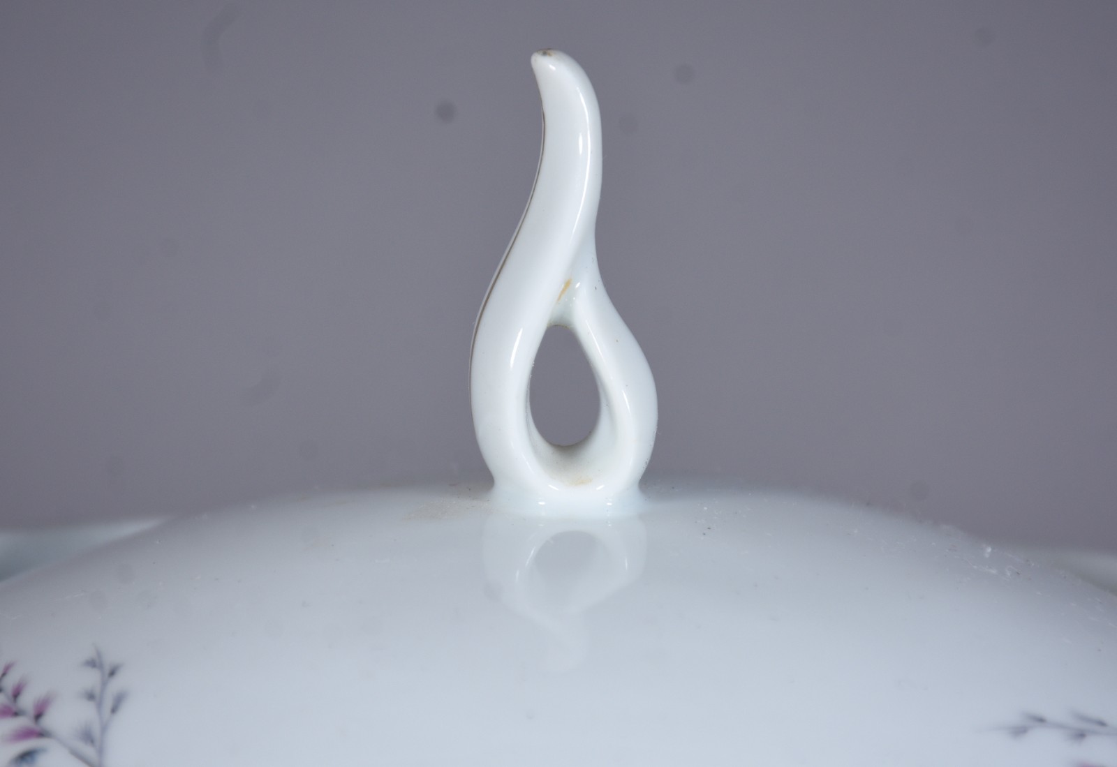 Serviço de jantar de porcelana Real composto de: 6 pratos rasos, 7... - foto 7 de 11