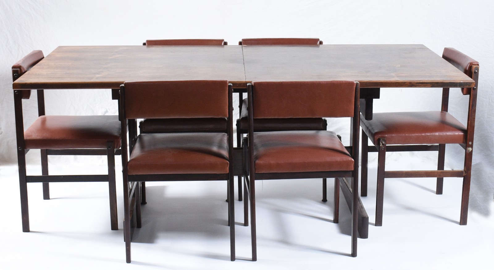 Conjunto de Mesa de jantar de madeira nobre, duas bases ligadas por... - foto 3 de 9