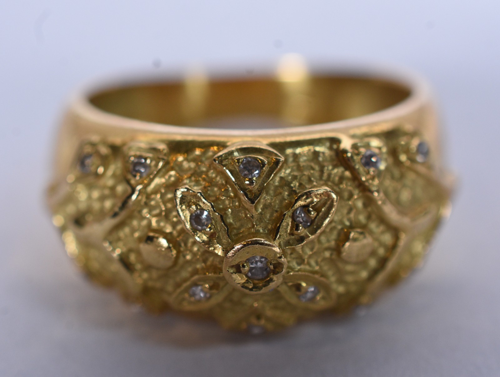 Anel de ouro 18 k, aro 18 (Por motivos de segurança a peça não se... - foto 1 de 6