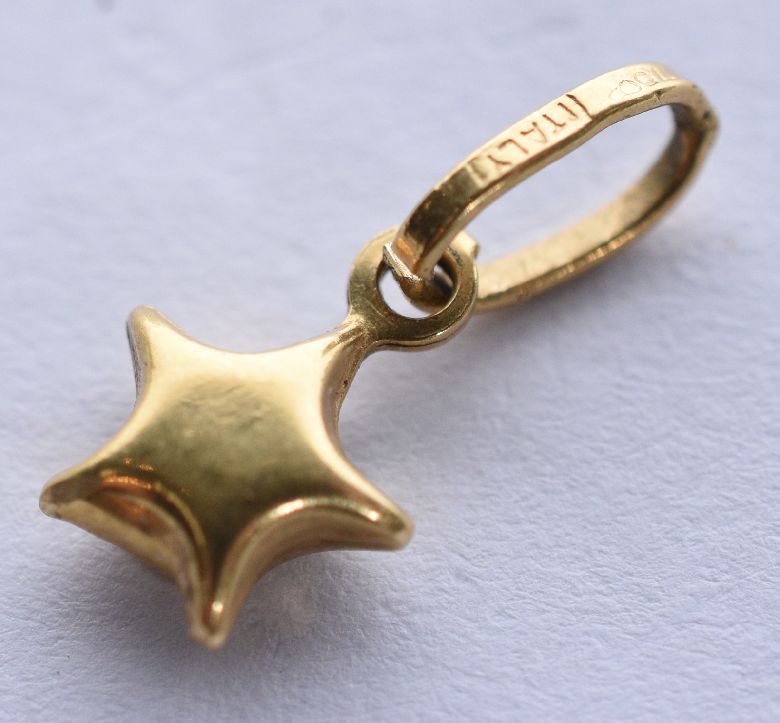 Seis pingentes de ouro 18 k e ouro branco, contraste 750 (Por motivos... - foto 3 de 11