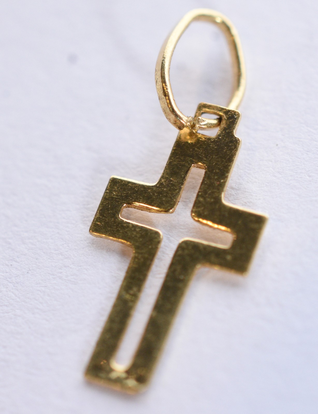 Seis pingentes de ouro 18 k e ouro branco, contraste 750 (Por motivos... - foto 5 de 11