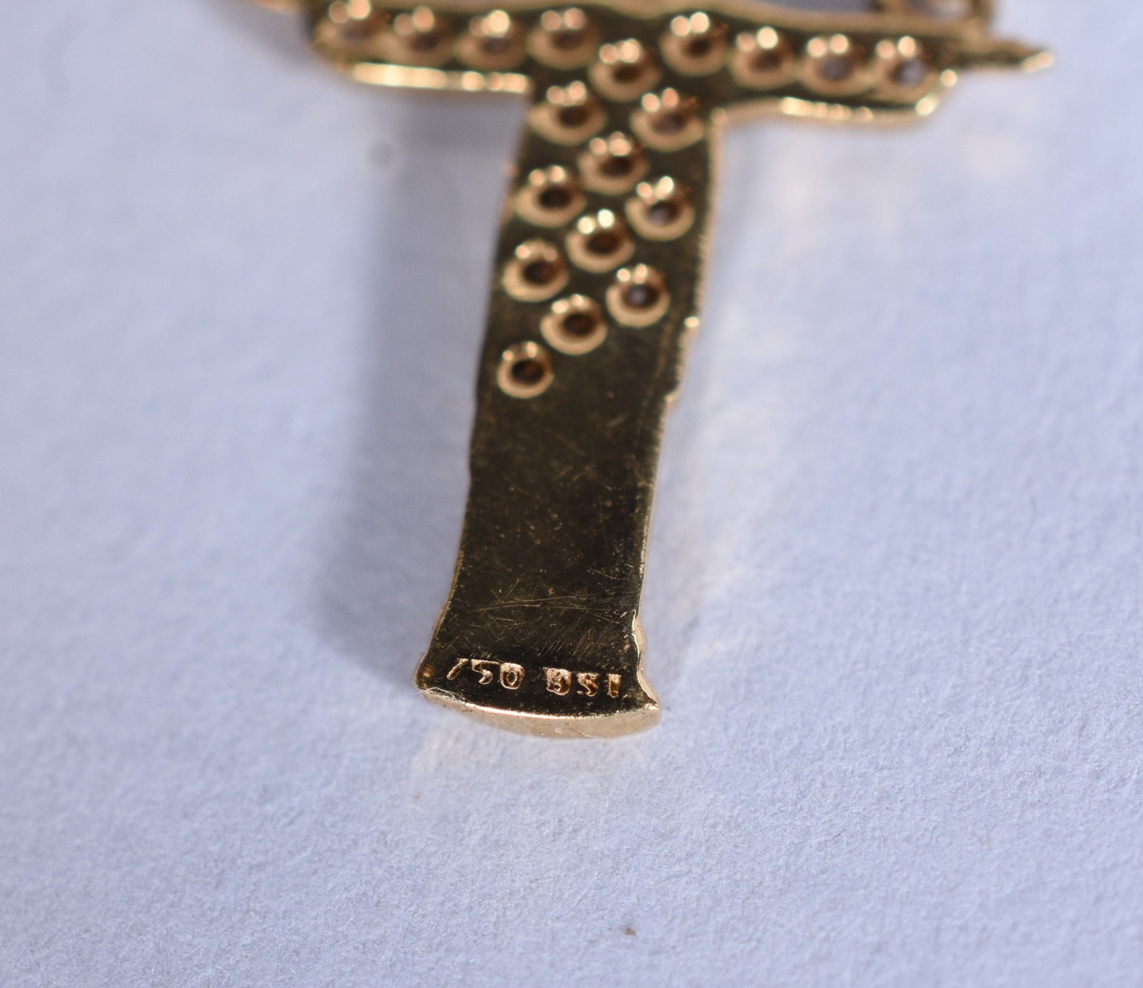 Cordão com pingente de ouro 18k, contraste 750 feitio torcido com... - foto 7 de 7