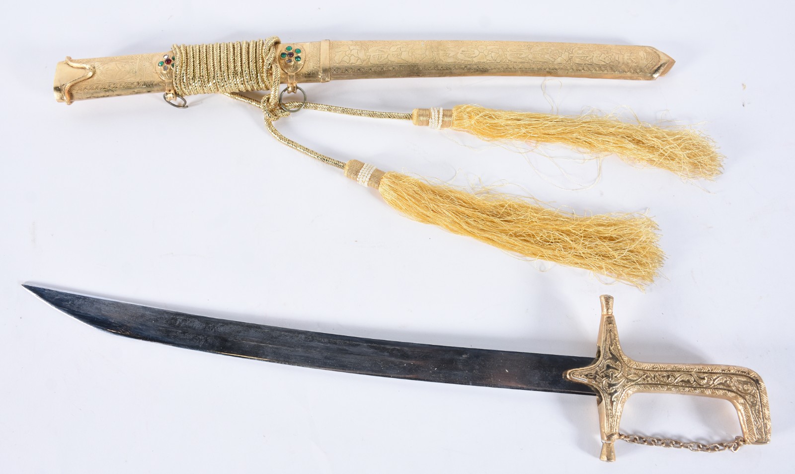 Espada Katana com bainha de metal dourado trabalhado. - foto 1 de 8