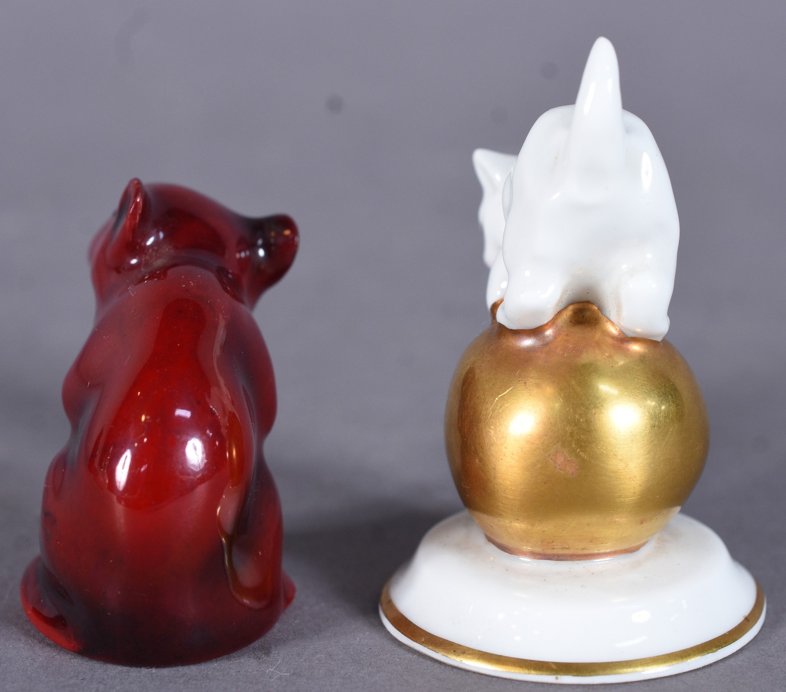 Duas peças, sendo gatinho de porcelana Rosenthal e ratinho inglês... - foto 4 de 8