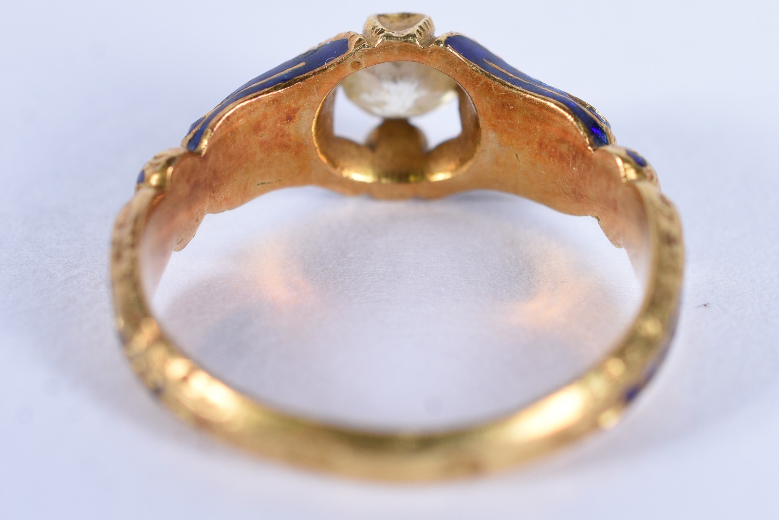 Anel de ouro 18 k com um brilhante, aro 13 (Por motivos de segurança... - foto 3 de 5