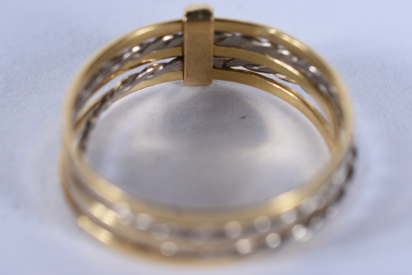 Anel de ouro 18 k, aro 17 (Por motivos de segurança a peça não se... - foto 5 de 5