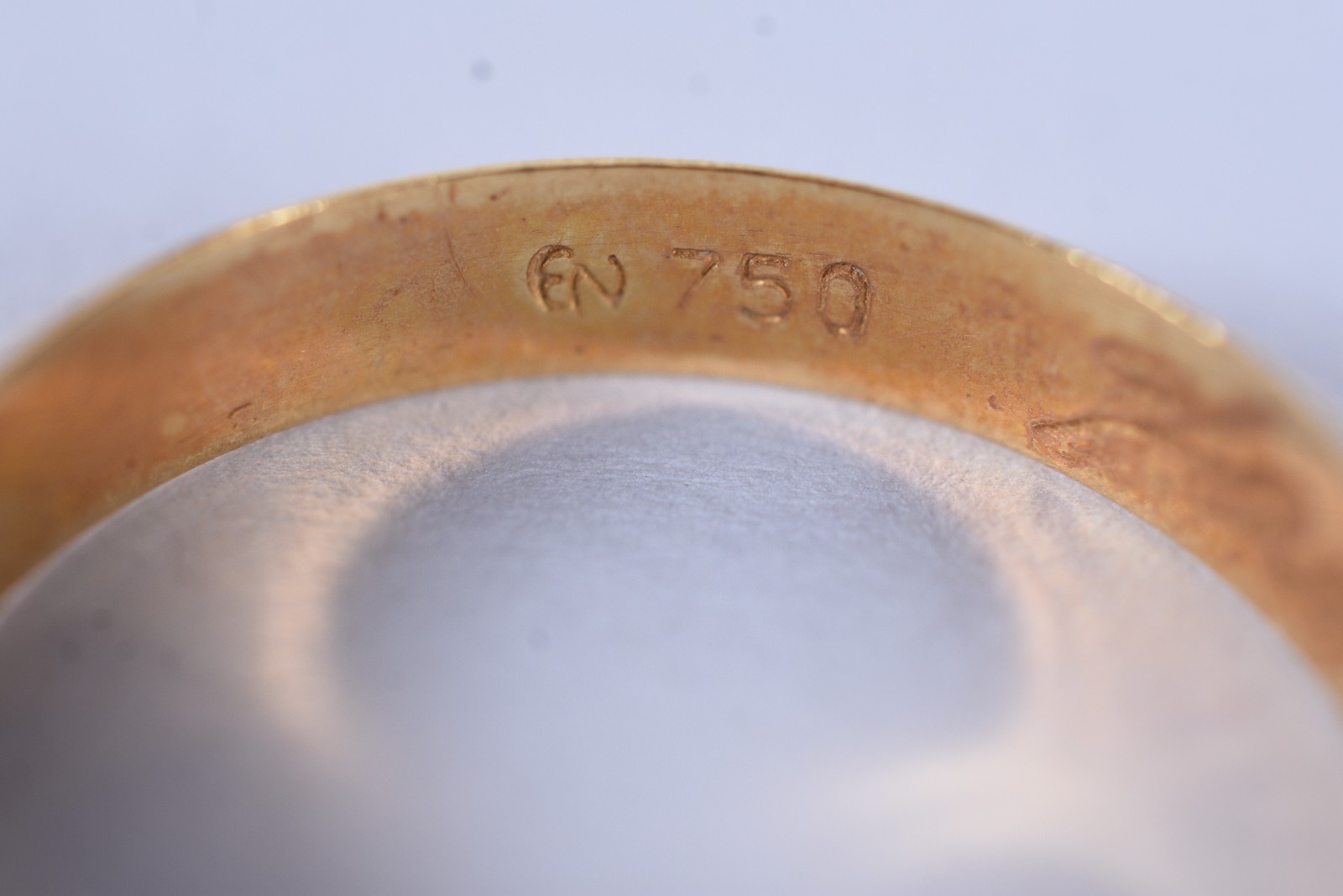 Dois anéis de ouro 18 k, aro 25 e 14 (Por motivos de segurança a peça... - foto 6 de 6