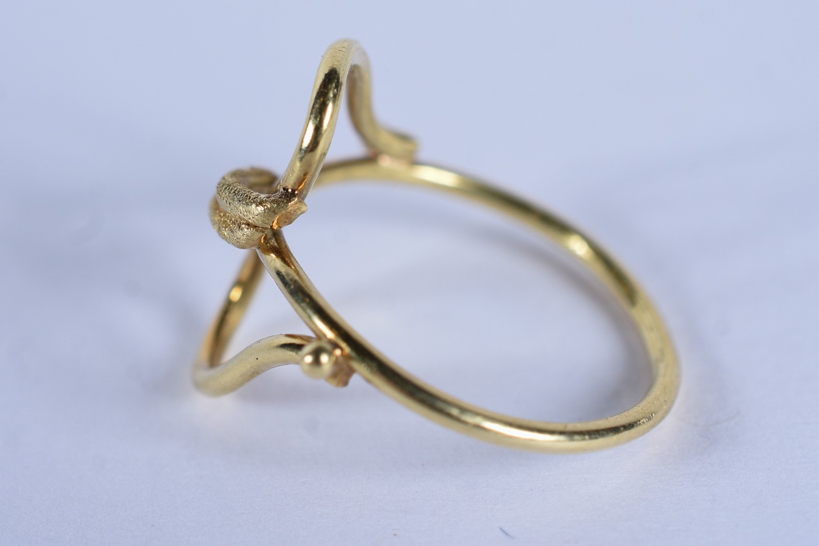 Anel de ouro 18 k, aro 14 (Por motivos de segurança a peça não se... - foto 6 de 6