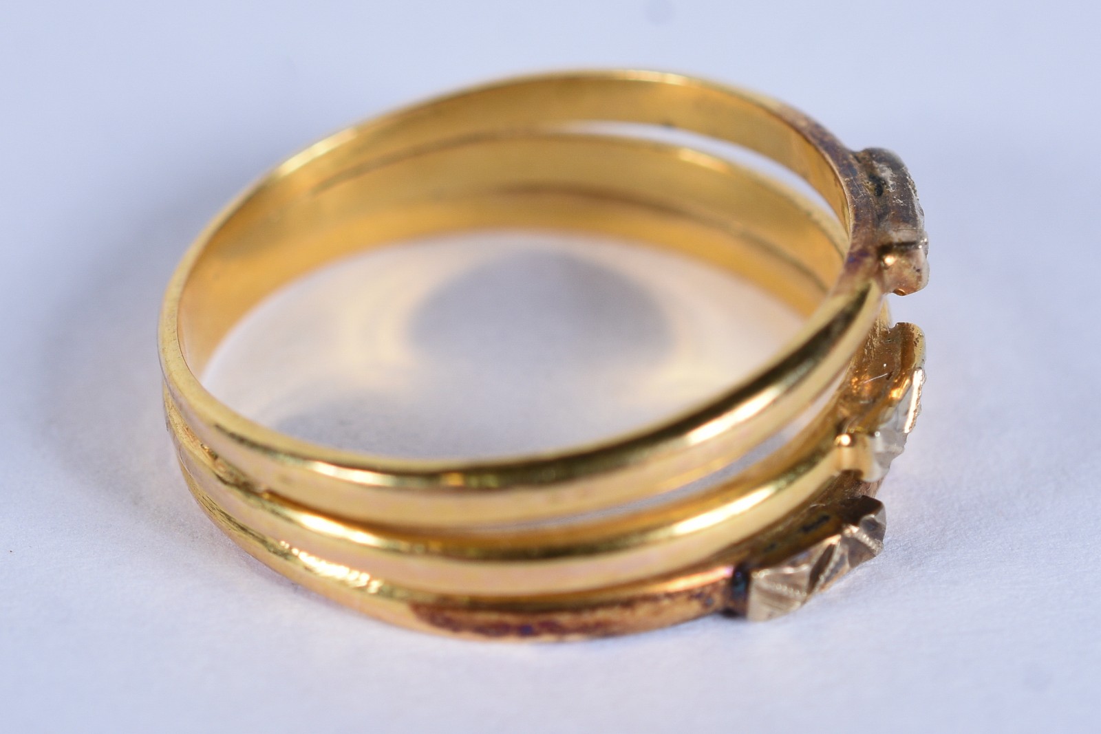 Anel de ouro 18 k, aro 17 (Por motivos de segurança a peça não se... - foto 6 de 6