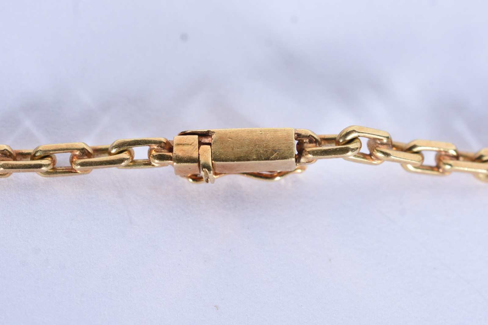 Cordão de ouro 18 k ao gosto Cartier (Por motivos de segurança a peça... - foto 7 de 7