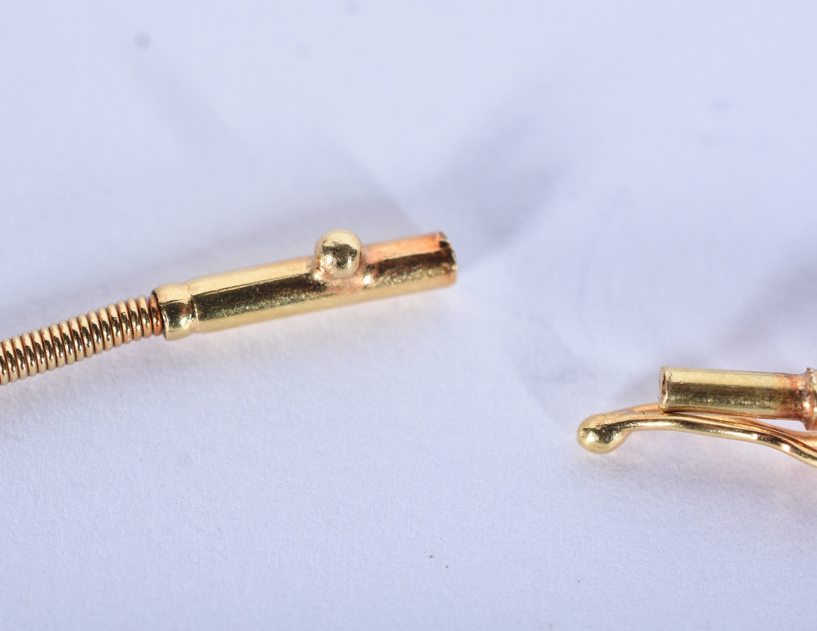 Gargantilha de ouro 18 k (Por motivos de segurança a peça não se... - foto 6 de 7