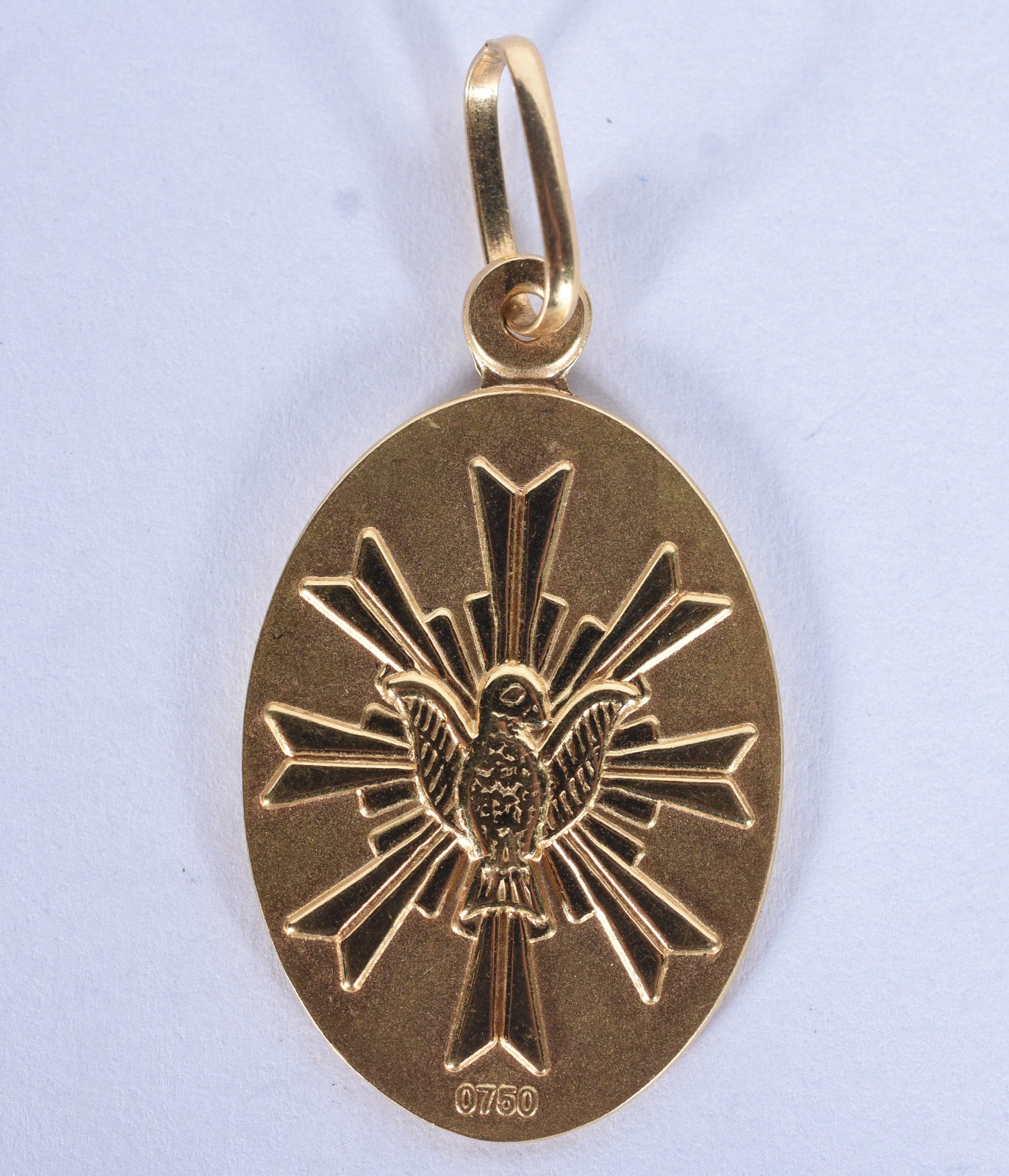 Pendente de Nossa Senhora ouro 18 k (Por motivos de segurança a peça... - foto 2 de 6