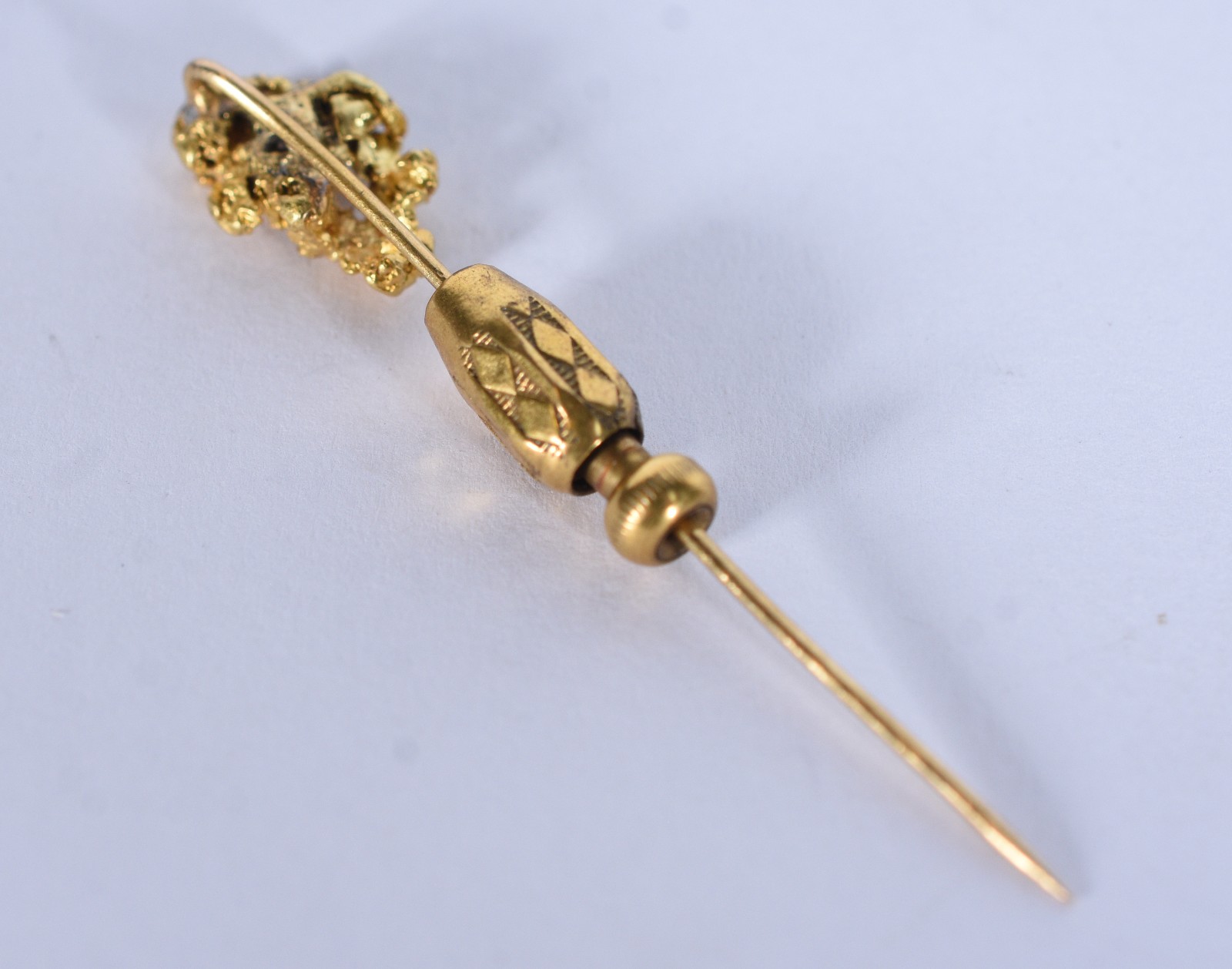Alfinete de ouro 18 k (Por motivos de segurança a peça não se... - foto 5 de 7