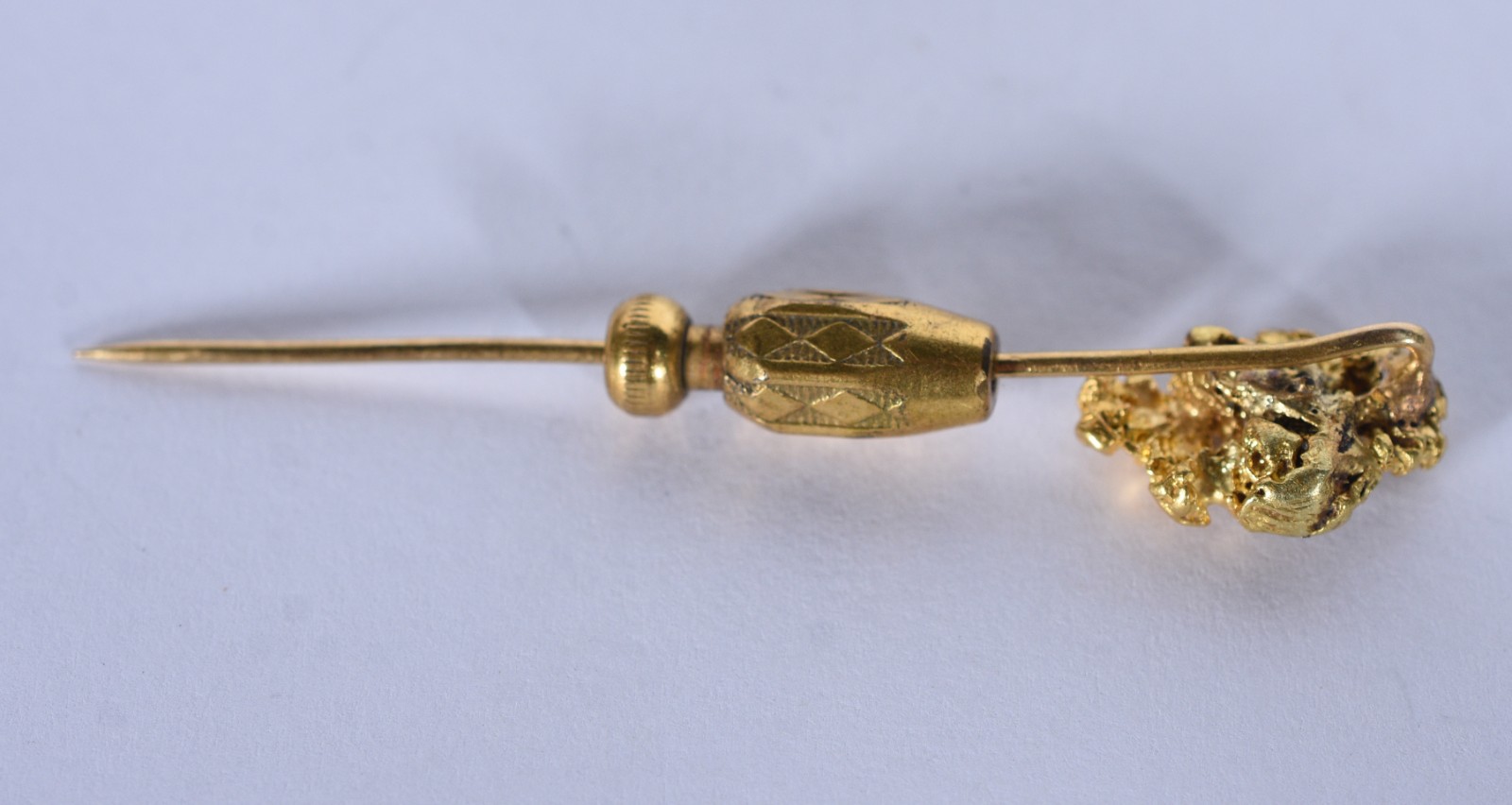 Alfinete de ouro 18 k (Por motivos de segurança a peça não se... - foto 6 de 7