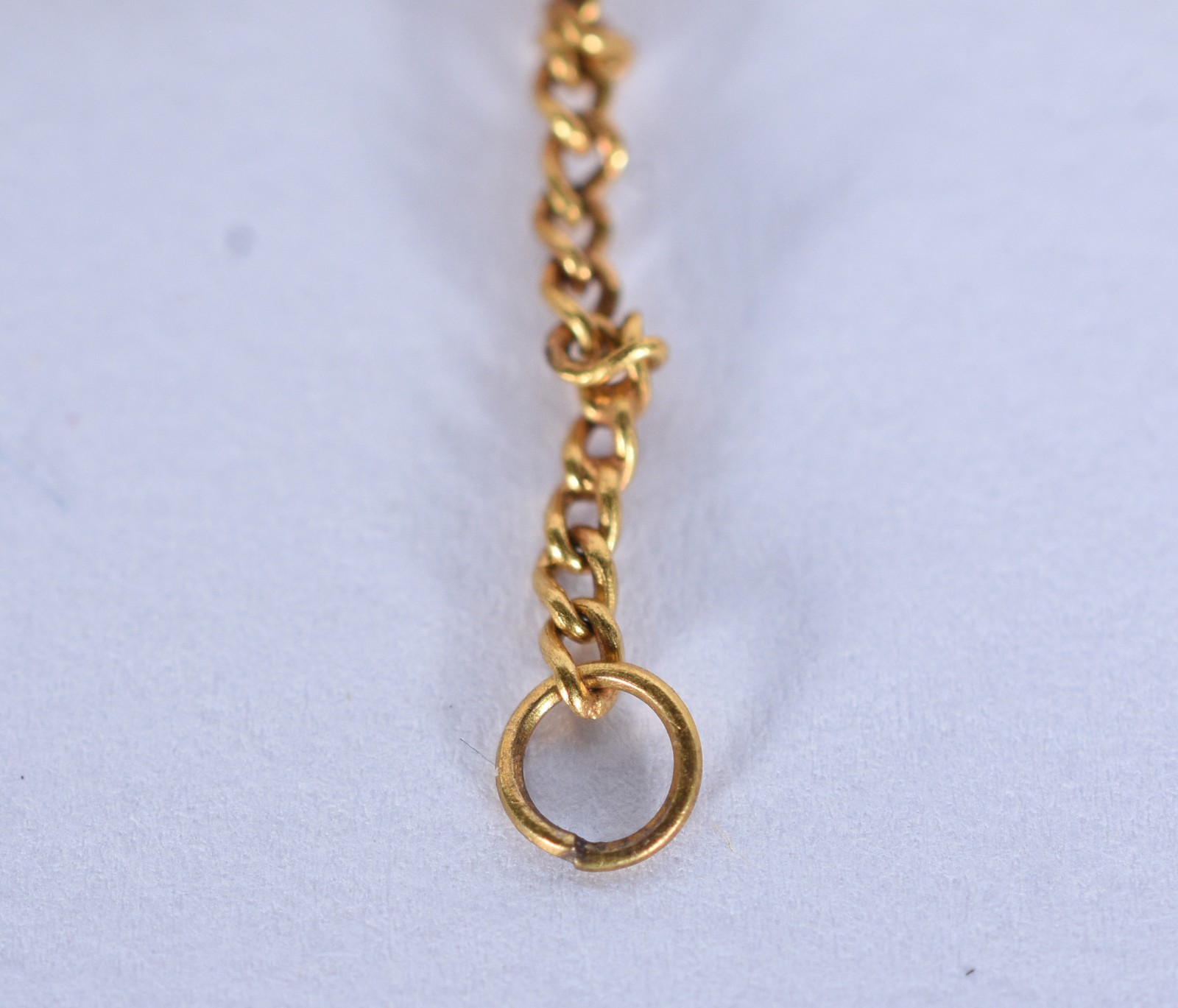 Colar de perolas com fecho de ouro 18 k (Por motivos de segurança a... - foto 4 de 6