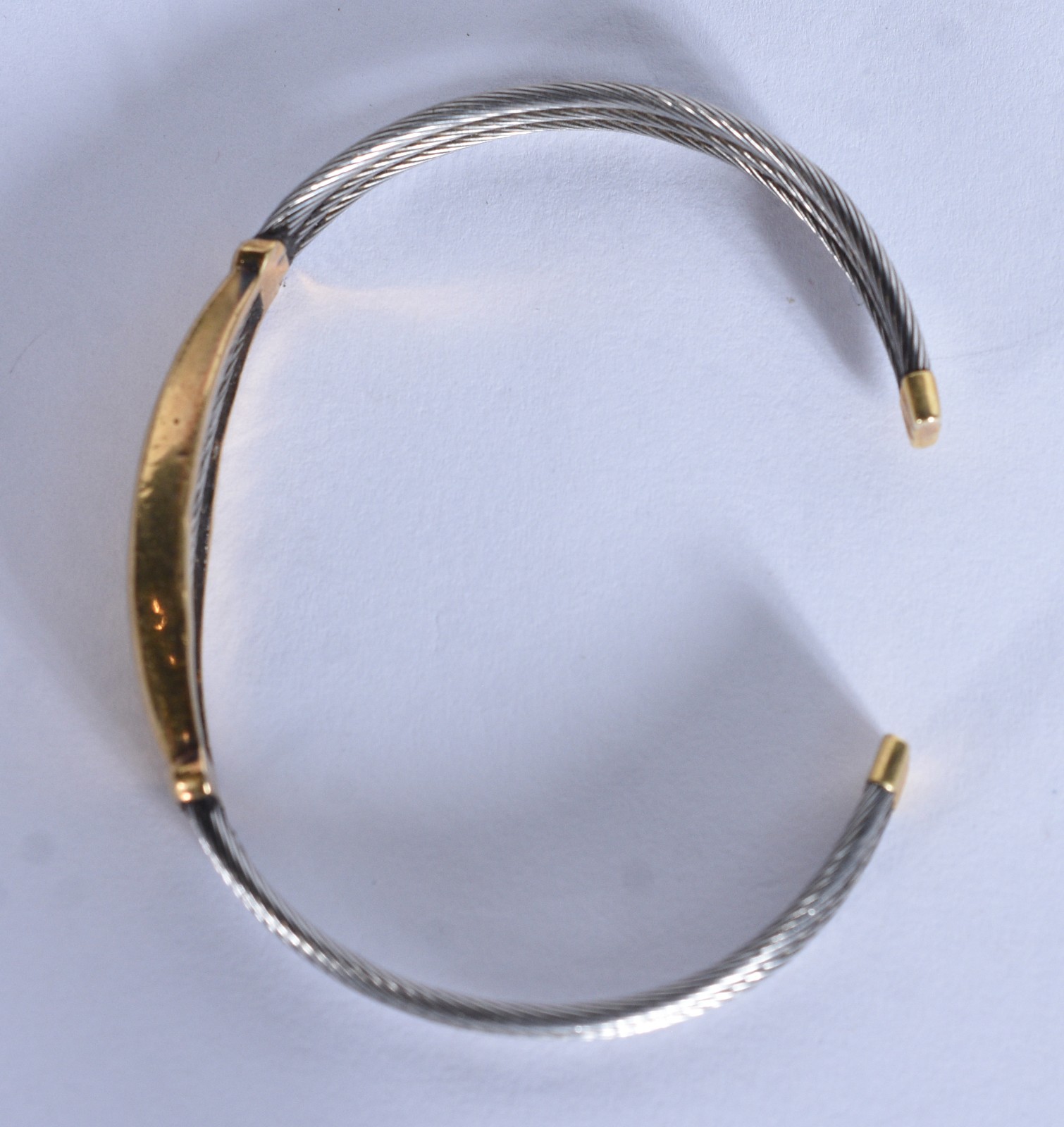 Pulseira de aço com detalhes em ouro 18 k (Por motivos de segurança a... - foto 3 de 5