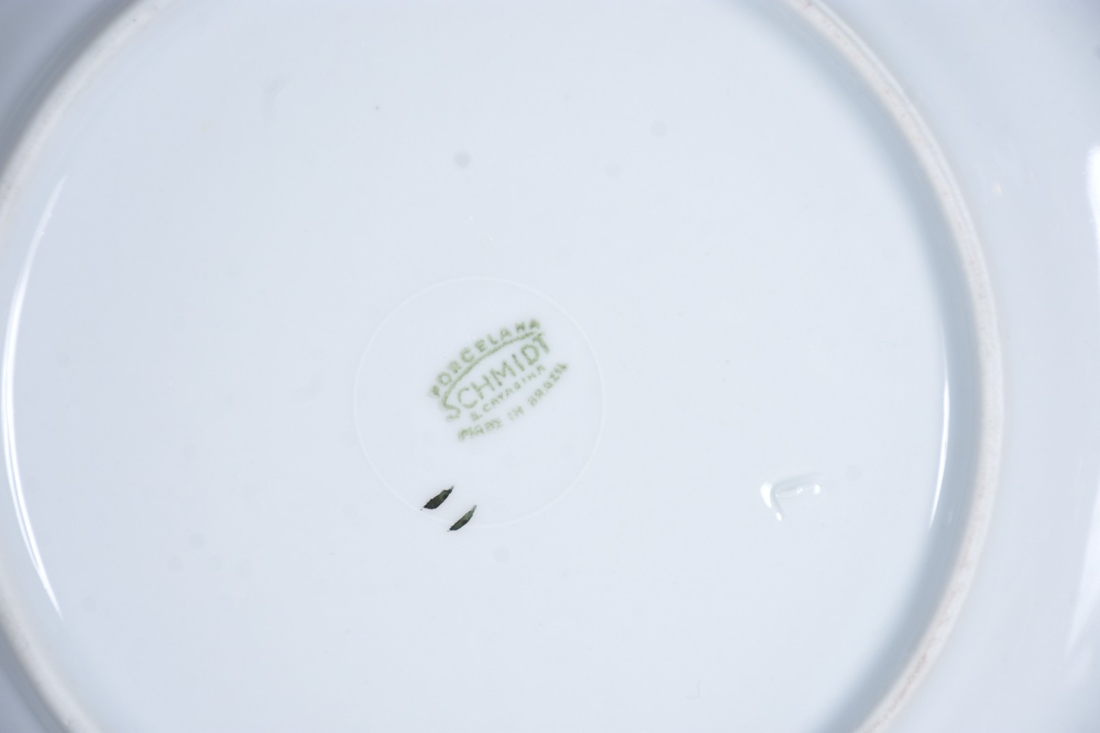 Aparelho de jantar de porcelana Schmidt composto de: 11 pratos rasos... - foto 2 de 5