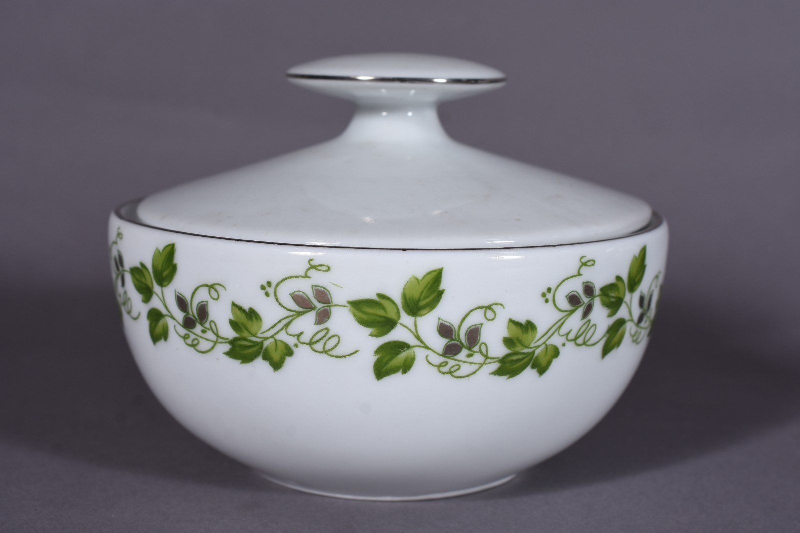 Aparelho de chá e café de porcelana Renner composto: 5 xícaras para... - foto 6 de 9