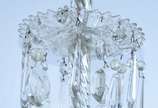 Lustre de cristal para 6 luzes. Braço colado. - Lustre de cristal para 6 luzes. Braço colado.