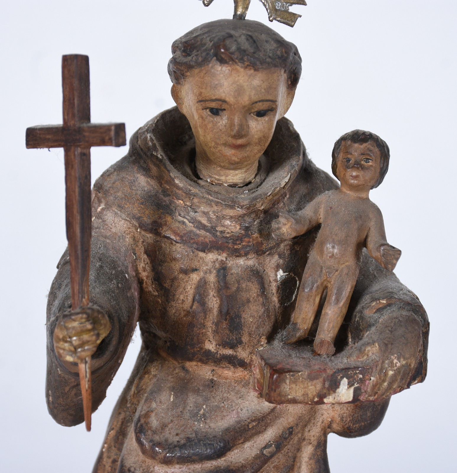 Santo Antônio com menino - Imagem de madeira com coroa de metal. - foto 7 de 9