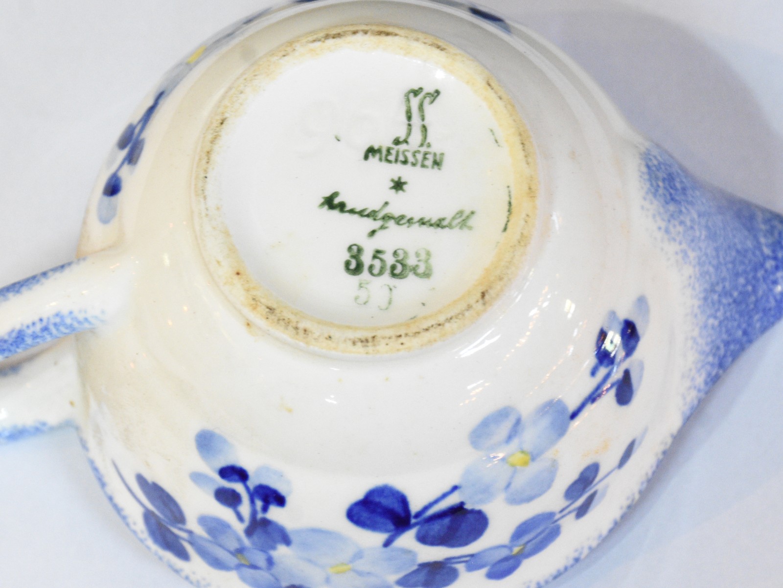 Dois conjuntos de cerâmica alemã de Meissen com pintura floral em... - foto 7 de 7