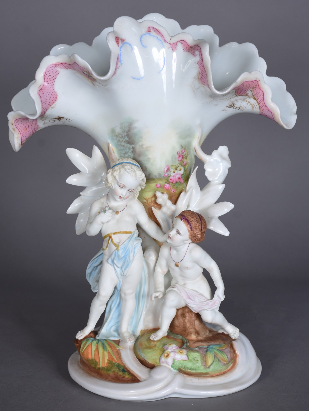 Vaso de porcelana francesa Velho Paris, decorado com figuras... - foto 1 de 10