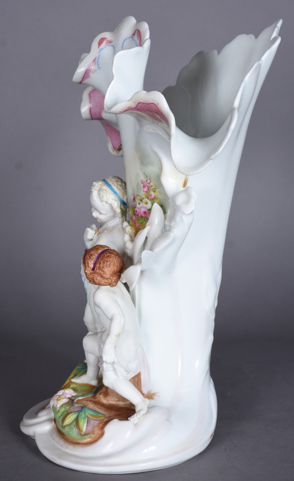 Vaso de porcelana francesa Velho Paris, decorado com figuras... - foto 4 de 10