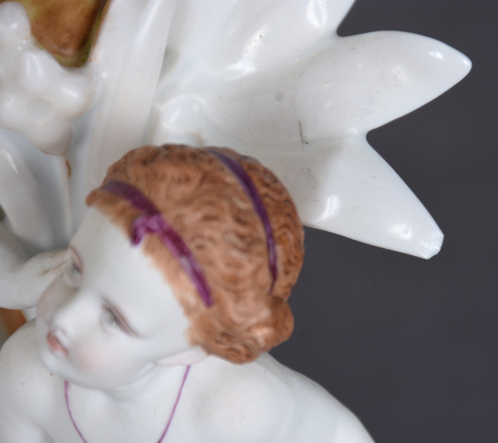 Vaso de porcelana francesa Velho Paris, decorado com figuras... - foto 9 de 10