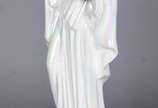 Estatueta de cerâmica perolada representando No... - Estatueta de cerâmica perolada representando Nossa Senhora.