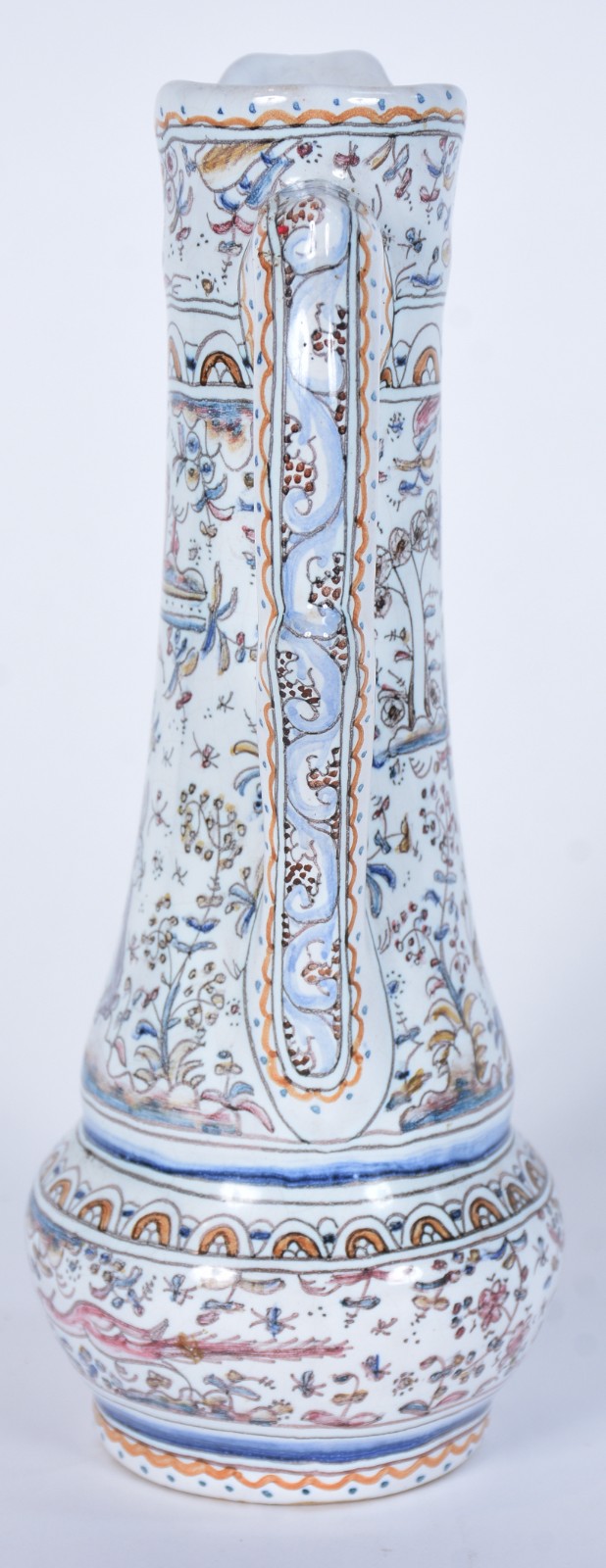 Três peças diversas de porcelana, sendo 2 pratos orientais (mínimo... - foto 6 de 8