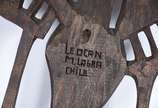 "Le Ocan" e "Gualemo" - M Labra - Chile - Par de esculturas de madeira entalhada.