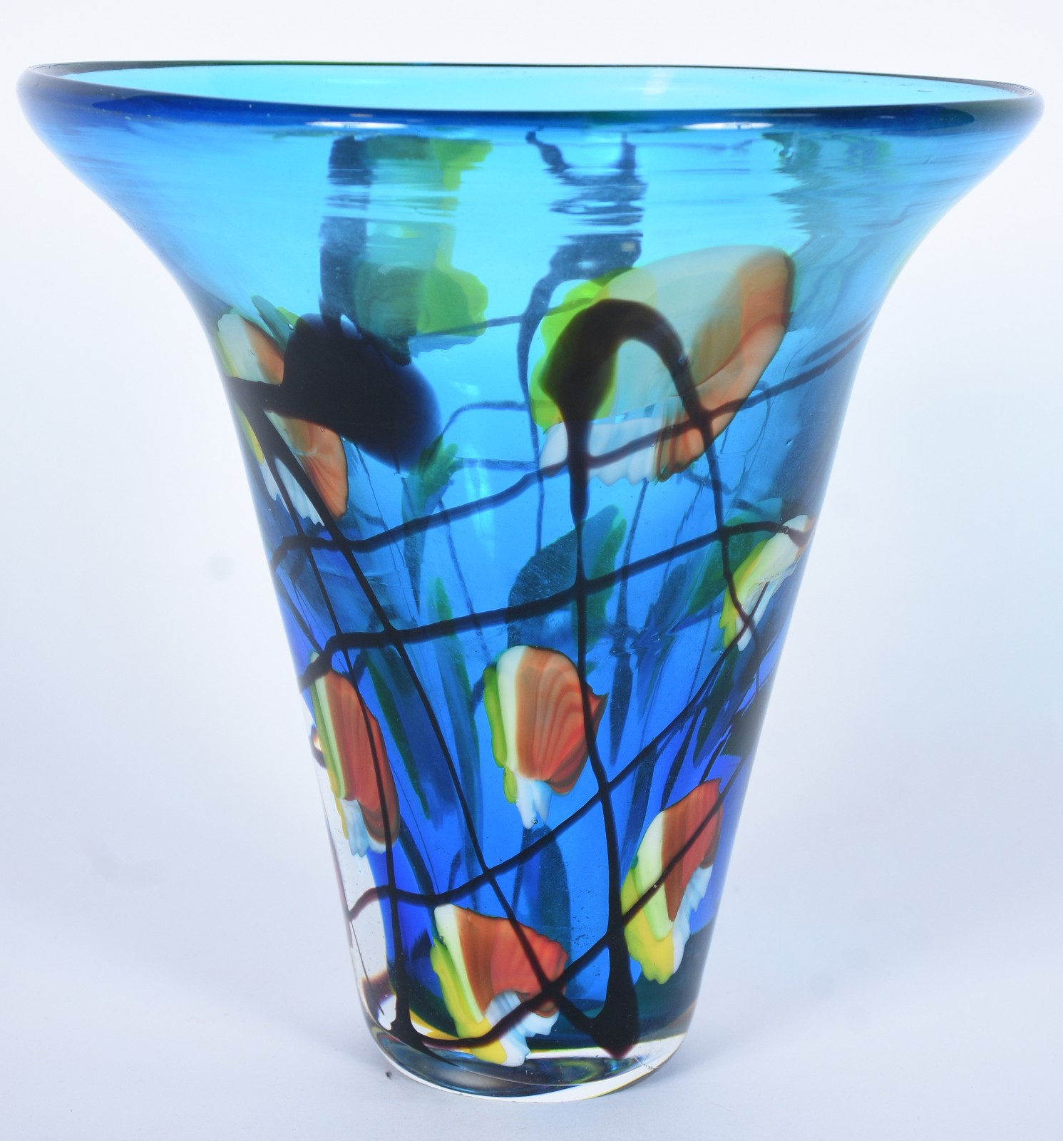 Vaso de vidro decorativo na cor azul "fantasia". - foto 2 de 5