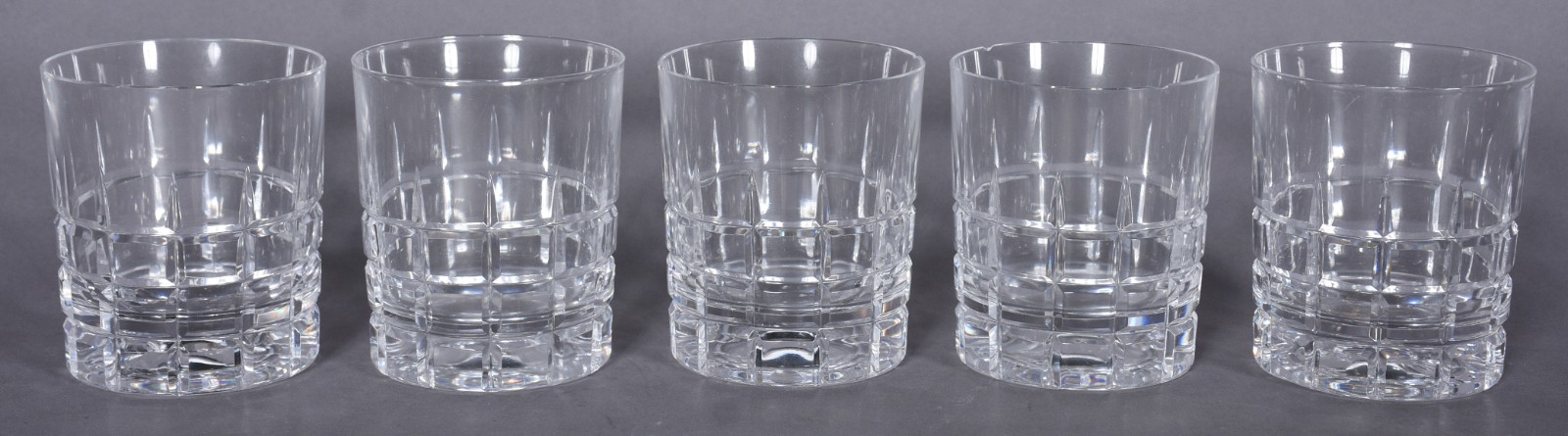 Cinco copos para Whisky de cristal lapidado. - foto 1 de 4