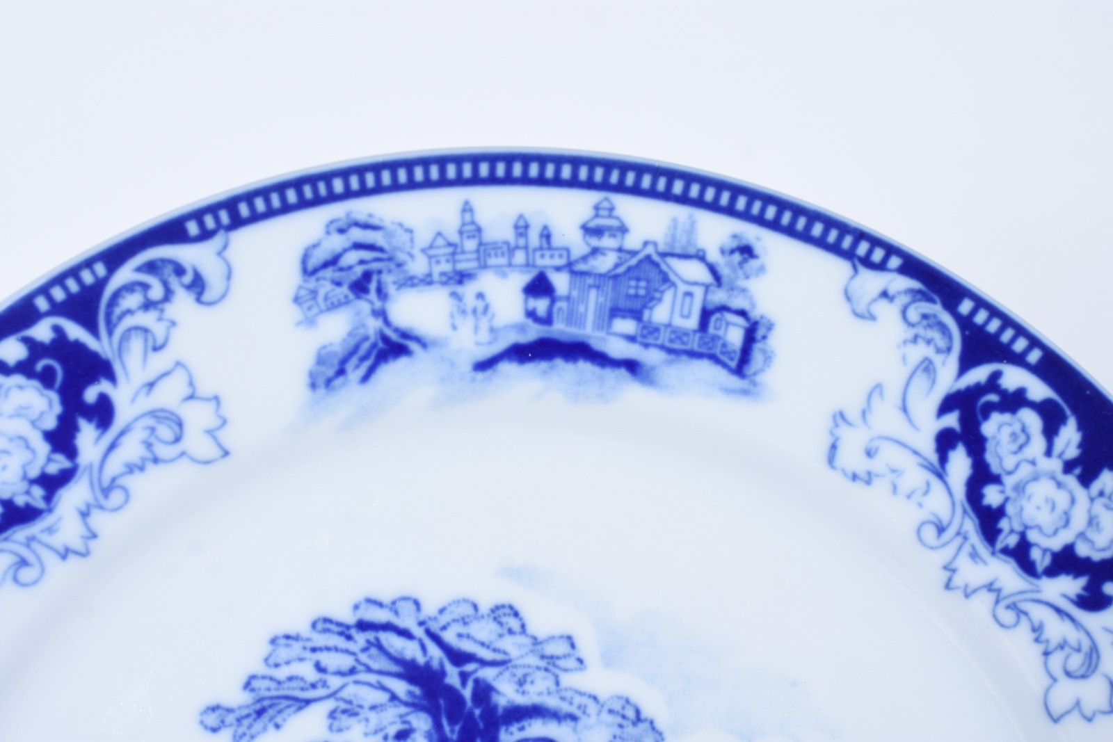 Aparelho de chá e jantar de porcelana Germer, azul e branca, composto... - foto 3 de 7