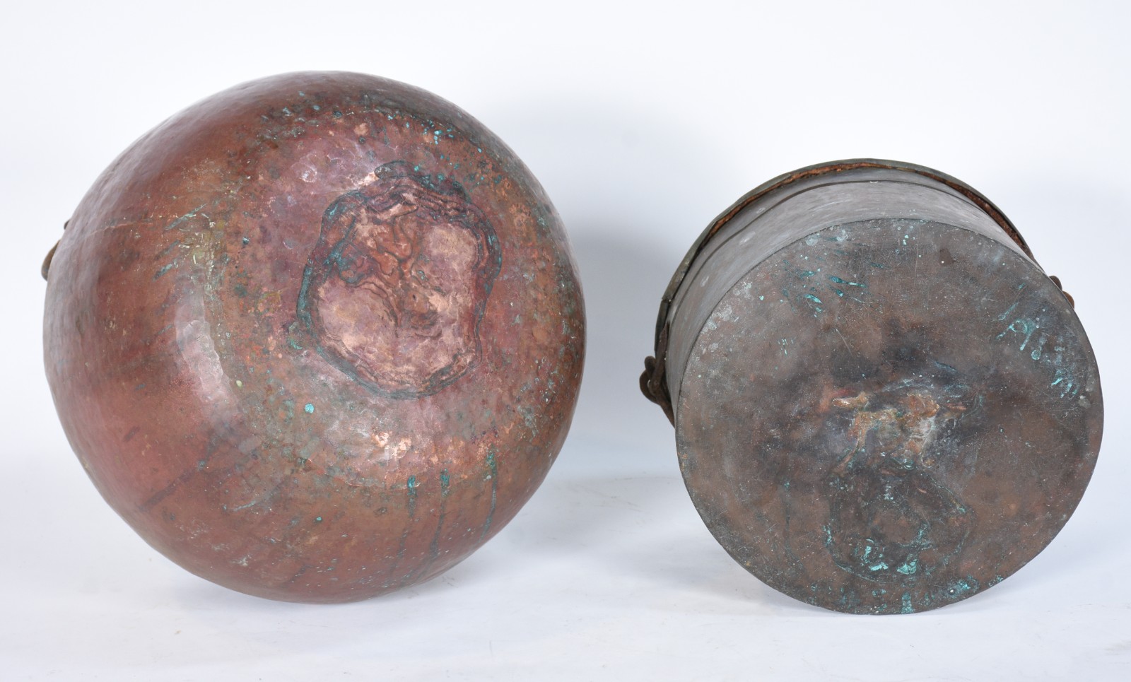 Dois baldes decorativos de cobre. - foto 4 de 7