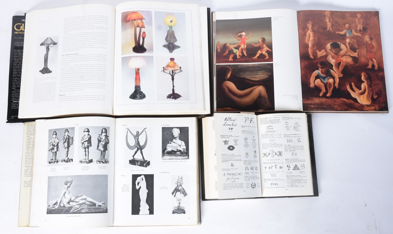 Quatro livros: A) Dictionary Of Marks B)Glass - Noveau Art Deco... - foto 3 de 5