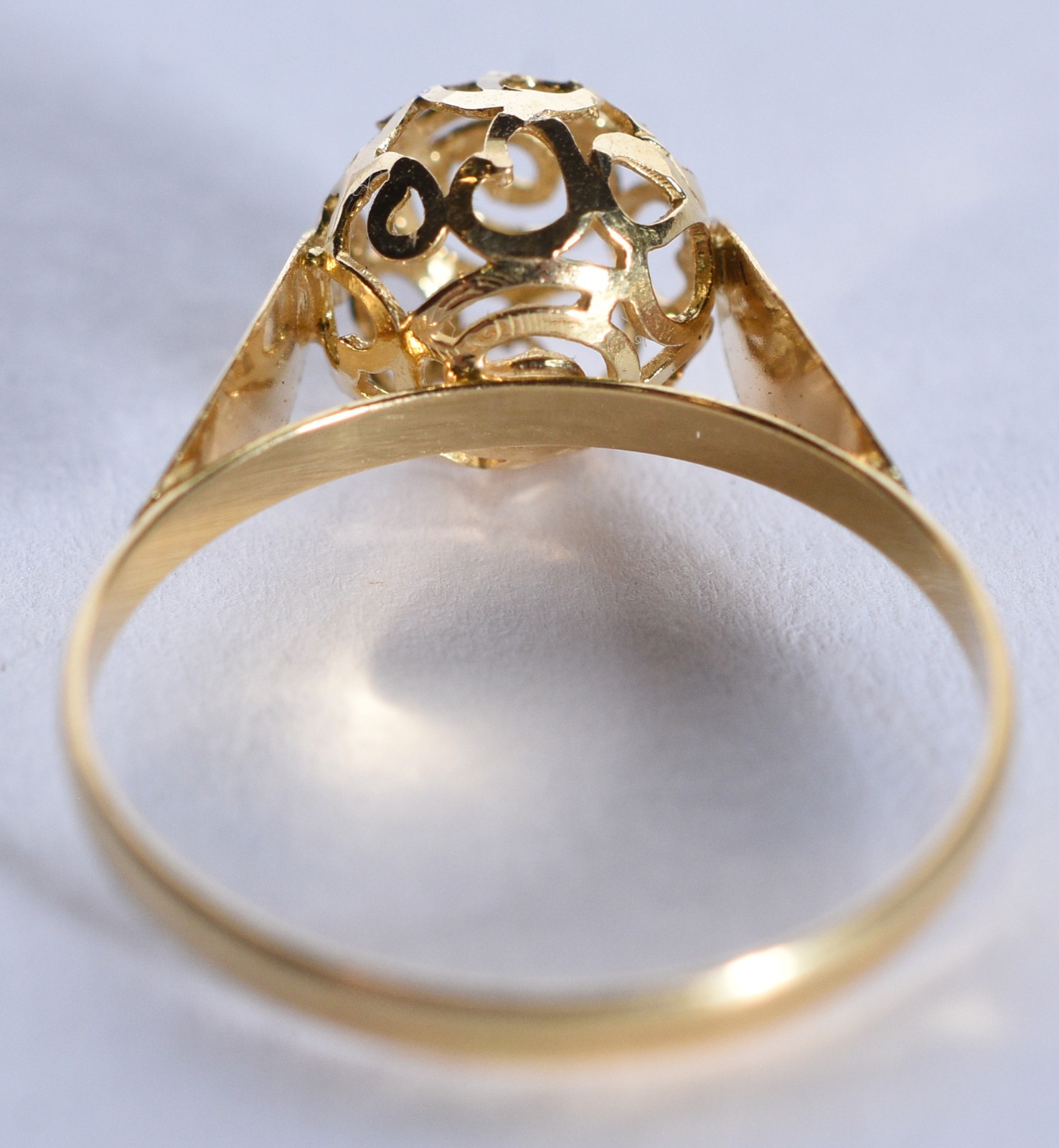 Anel de ouro 18 k no feitio bola, aro 18 (Por motivos de segurança a... - foto 3 de 4