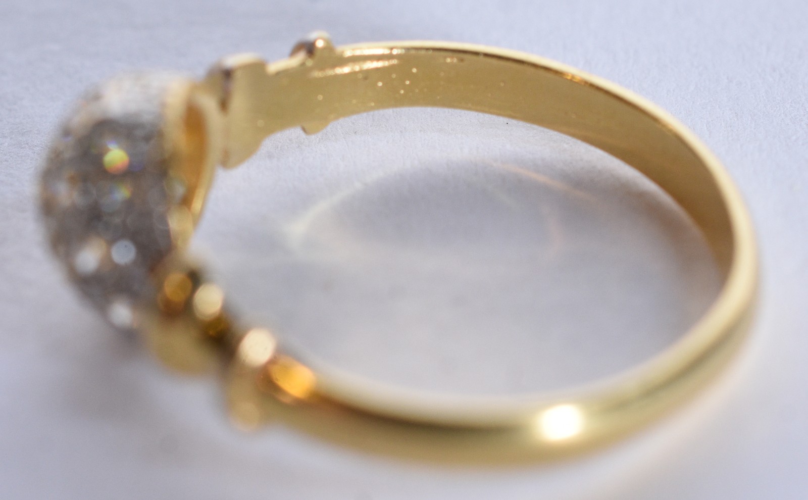 Anel de ouro 18 k, contraste 750 com pendente no feitio bala com... - foto 3 de 6