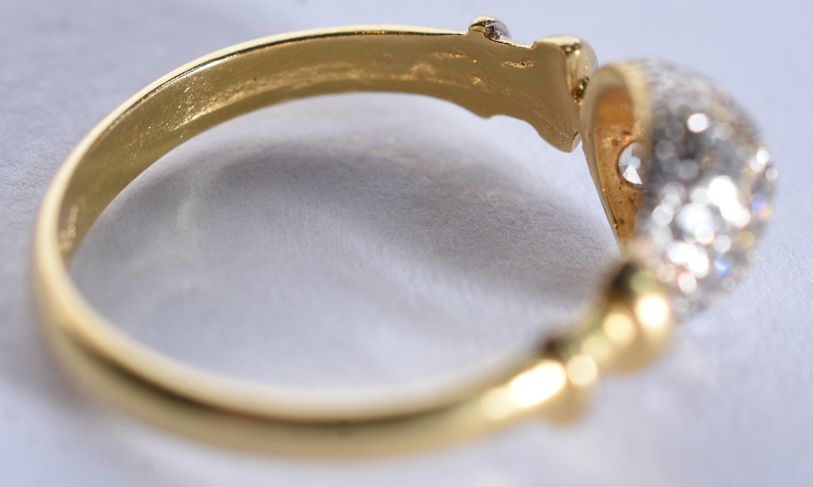 Anel de ouro 18 k, contraste 750 com pendente no feitio bala com... - foto 6 de 6
