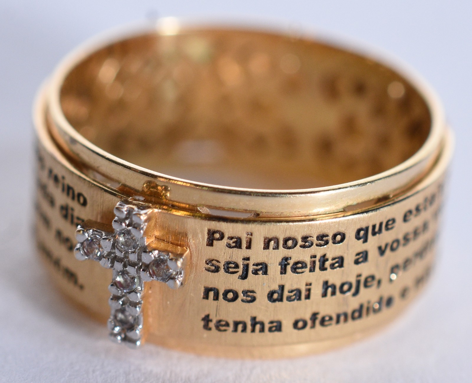 Anel de ouro 18 k, contraste 750, aro 12 (Por motivos de segurança a... - foto 1 de 6