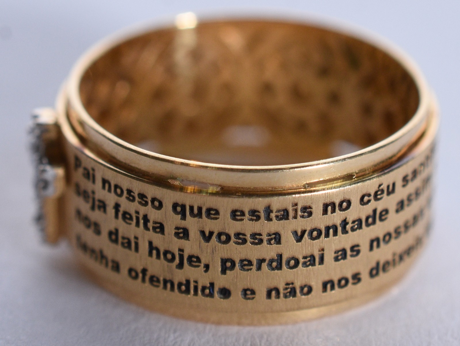 Anel de ouro 18 k, contraste 750, aro 12 (Por motivos de segurança a... - foto 4 de 6