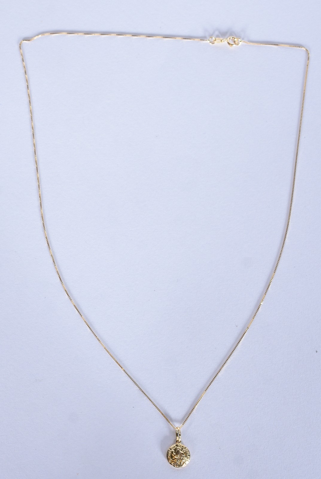 Colar de ouro 18 k, contraste 750 com pendente (Por motivos de... - foto 6 de 6