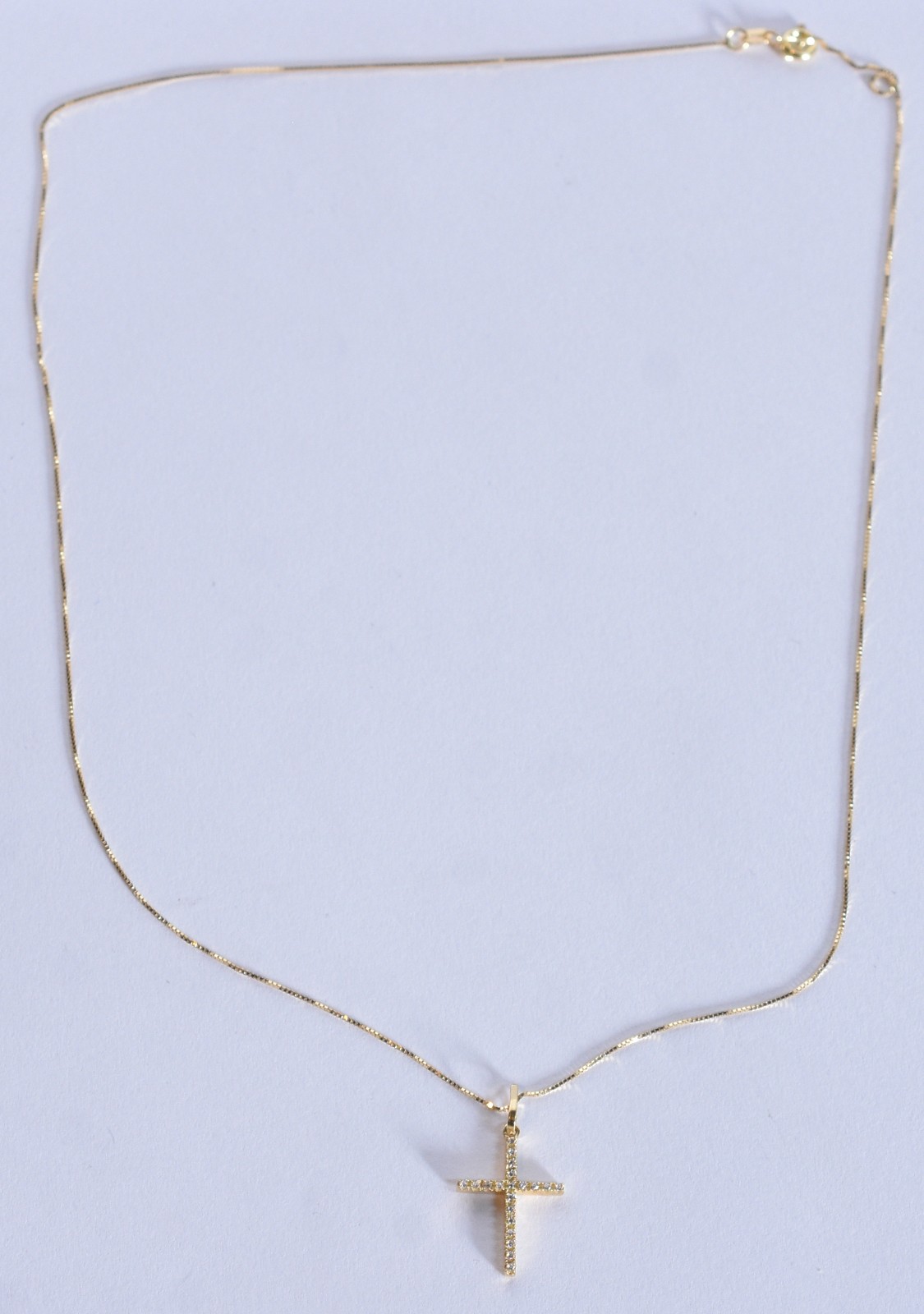 Colar de ouro 18 k, contraste 750 com pendente de crucifixo com... - foto 4 de 6
