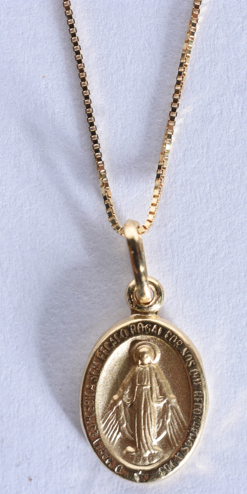 Pulseira de ouro 18 k, contraste 750 e pingente Sacro (Por motivos de... - foto 1 de 7