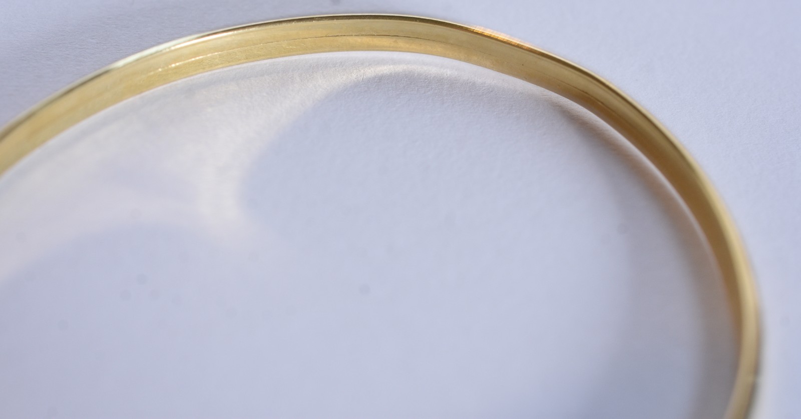 Pulseira escrava de ouro 18 k (Por motivos de segurança a peça não se... - foto 2 de 5
